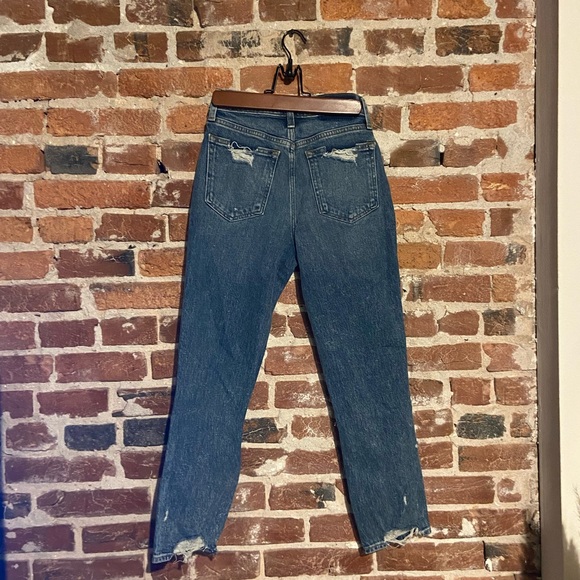 Abercrombie Ripped High Rise Mom Jeans - Picture 6 of 8